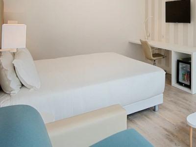 Hotel Nh 4*